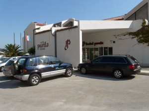 Punta Hotel And Apartments