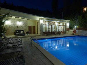 - Petronikolis Traditional House